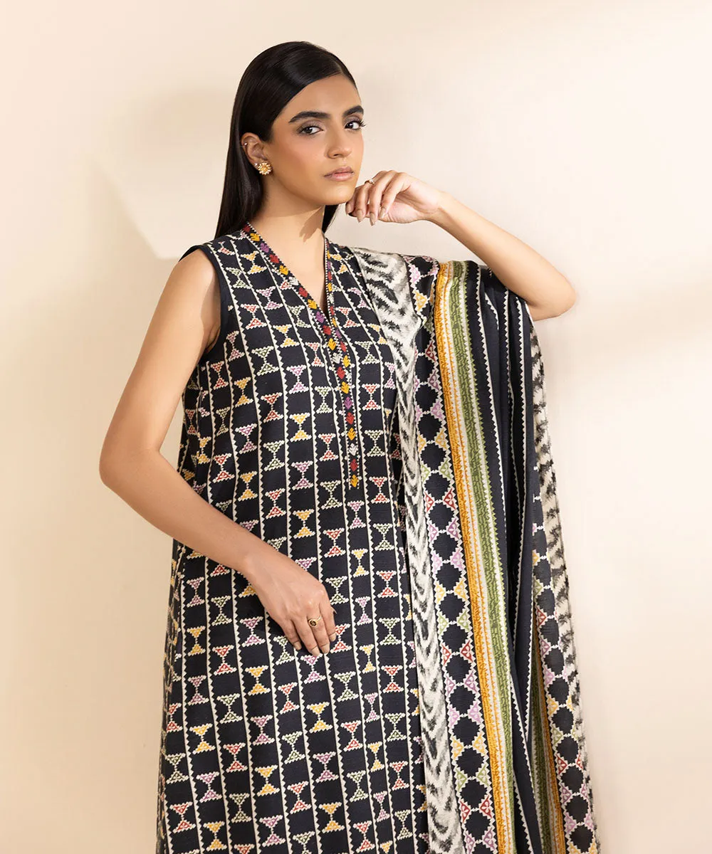 3 Piece - Printed Light Khaddar Suit