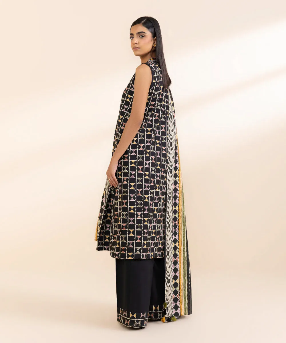 3 Piece - Printed Light Khaddar Suit