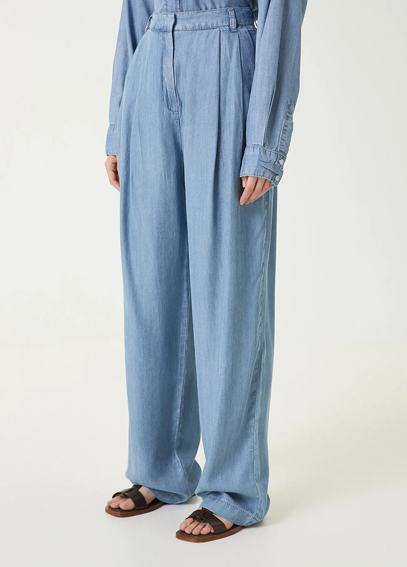 Beymen Club Denim Pleated Detail Wide Trousers Light Blue