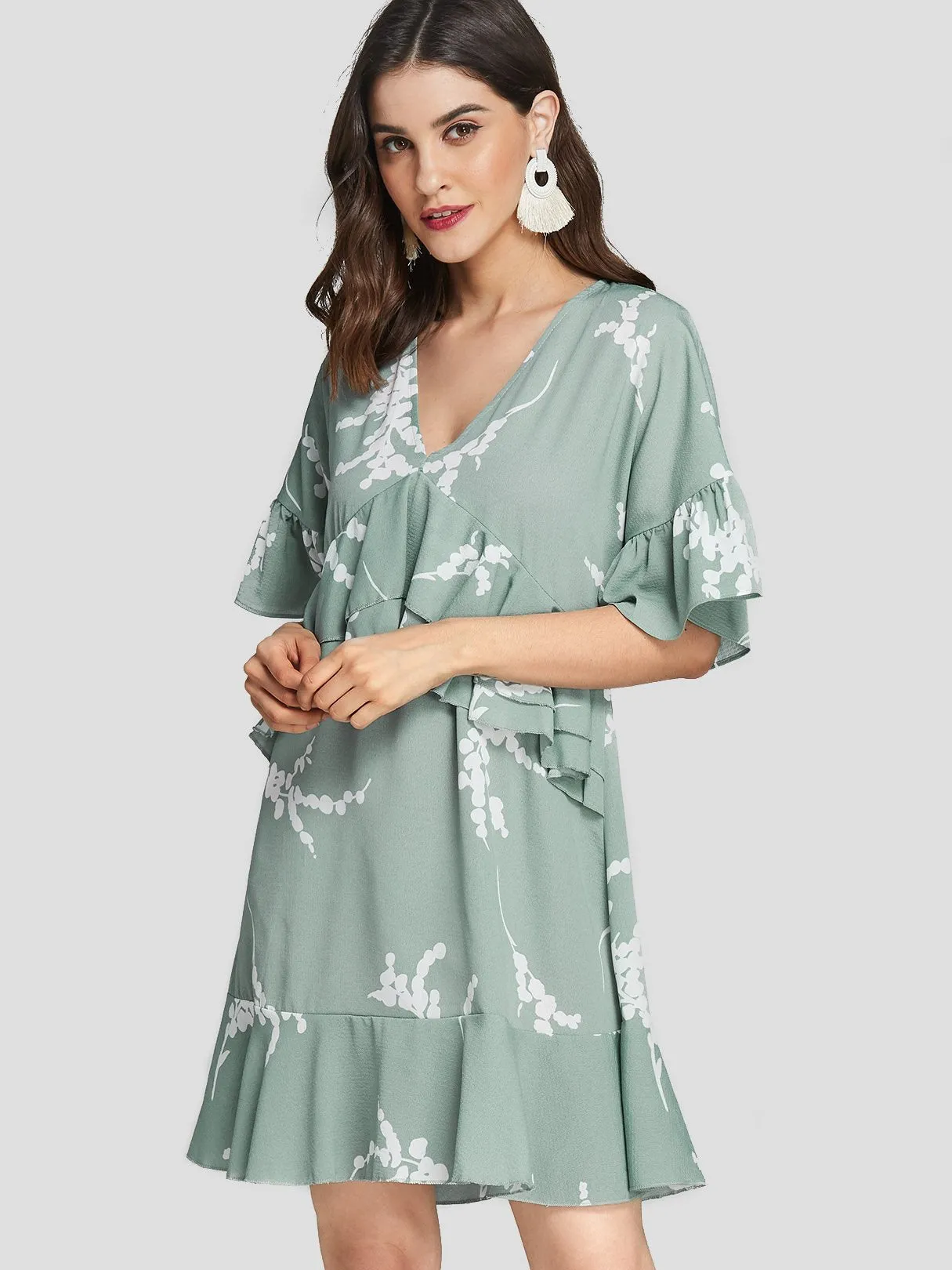 Wholesale Pastel Green V-Neck Half Sleeve Printed Ruffle Hem Sexy Dress